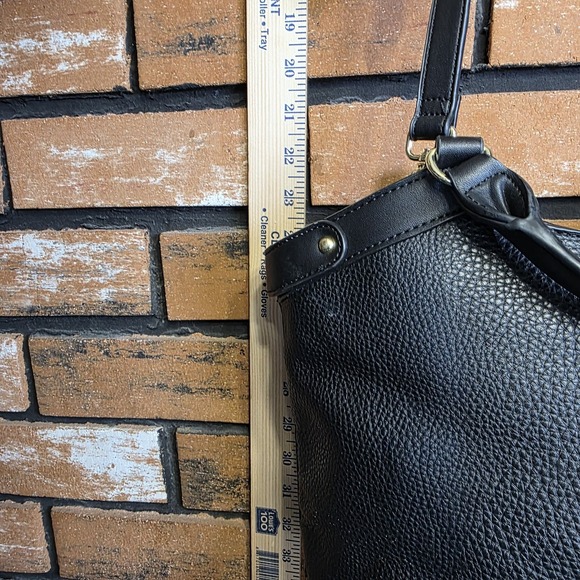 Anne Klein Crossbody Purse Black Pebble Textured Purse - Picture 2 of 16
